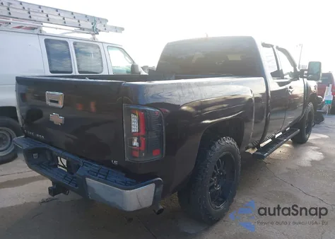 2008 Chevrolet Silverado 1500 Ls z USA, uszkodzony, nr VIN 2GCEC19CX81333922